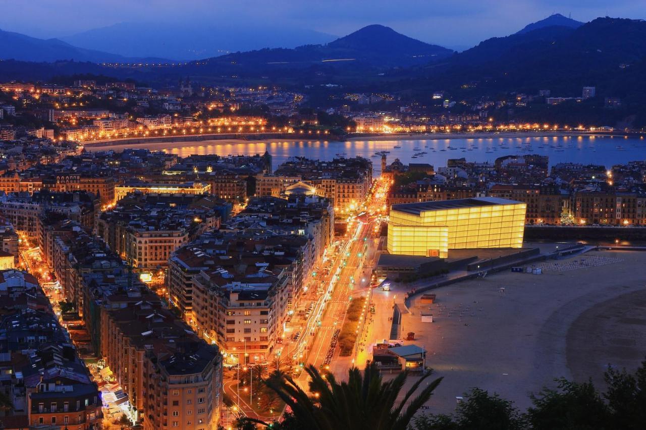 Pension Regil San Sebastian Exterior photo