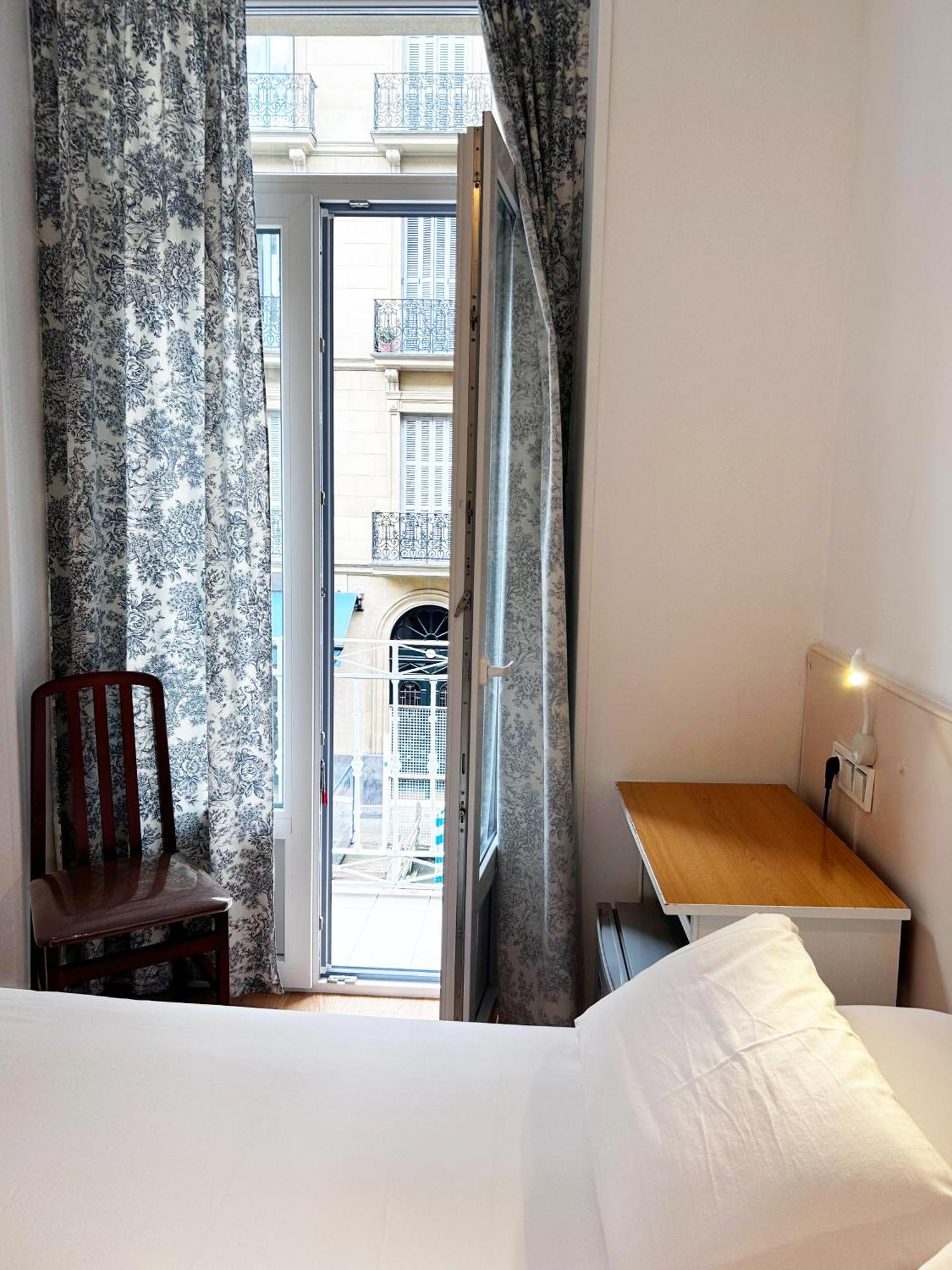 Pension Regil San Sebastian Exterior photo