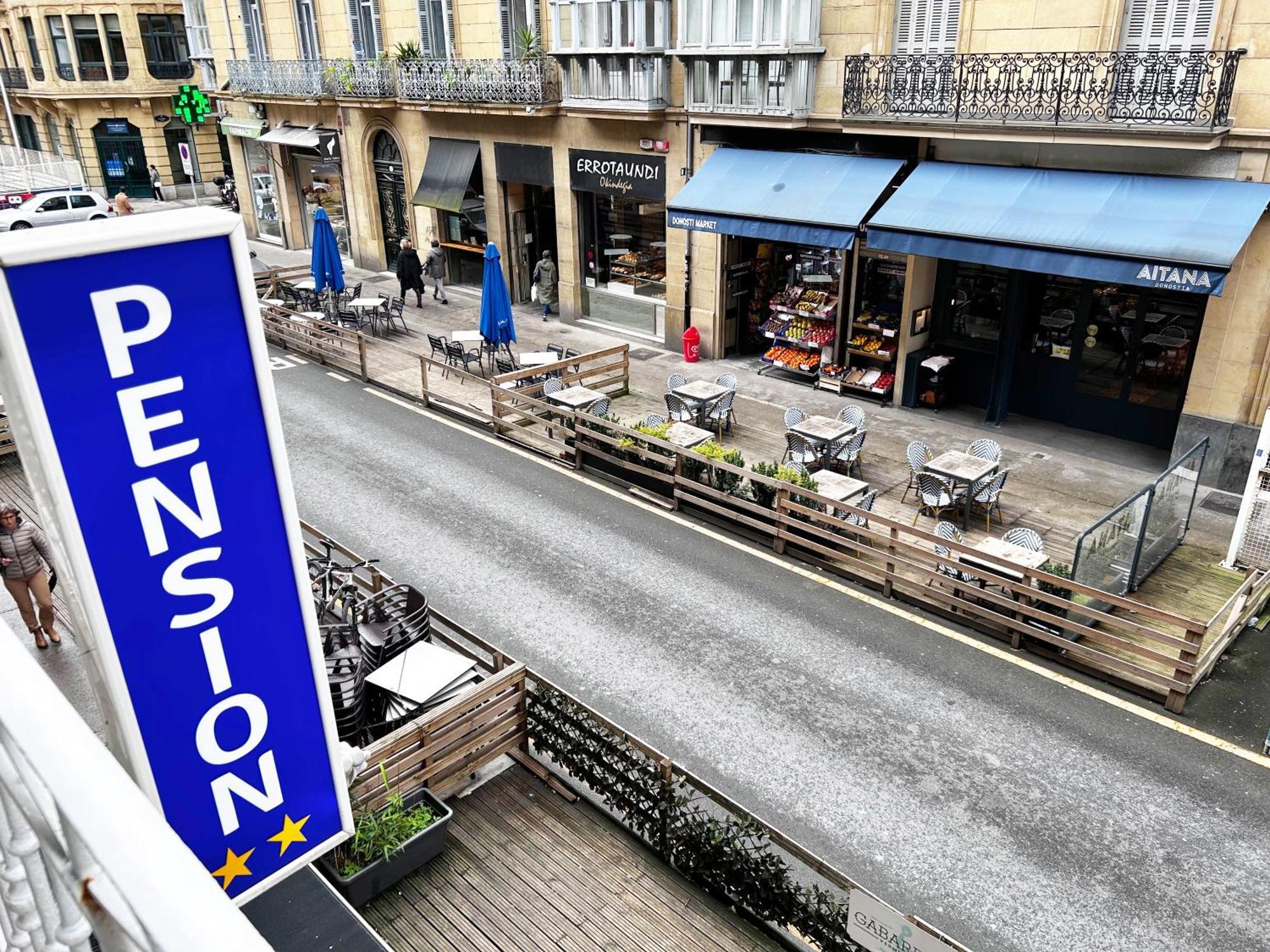 Pension Regil San Sebastian Exterior photo